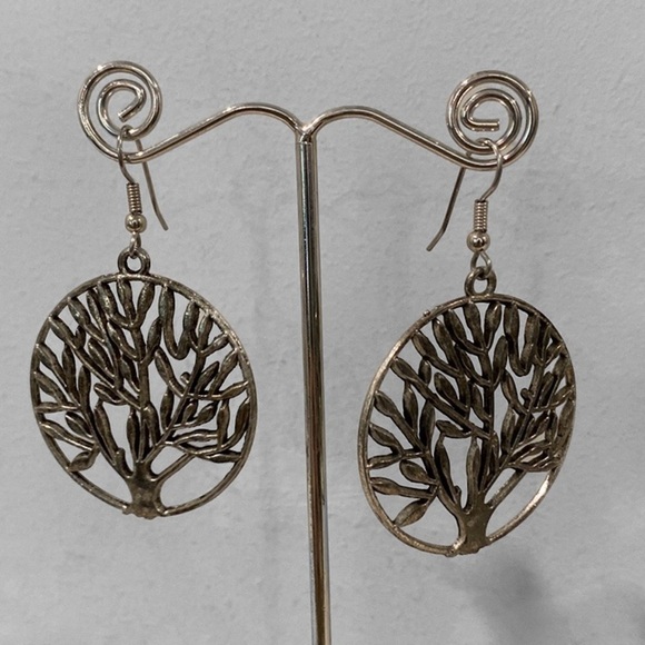 Jewelry - Metal Circle Tree Drop Earrings